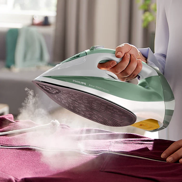Philips 7000 Series HV Steam Iron Desert Green/Grey DST7012/76 - Image 2