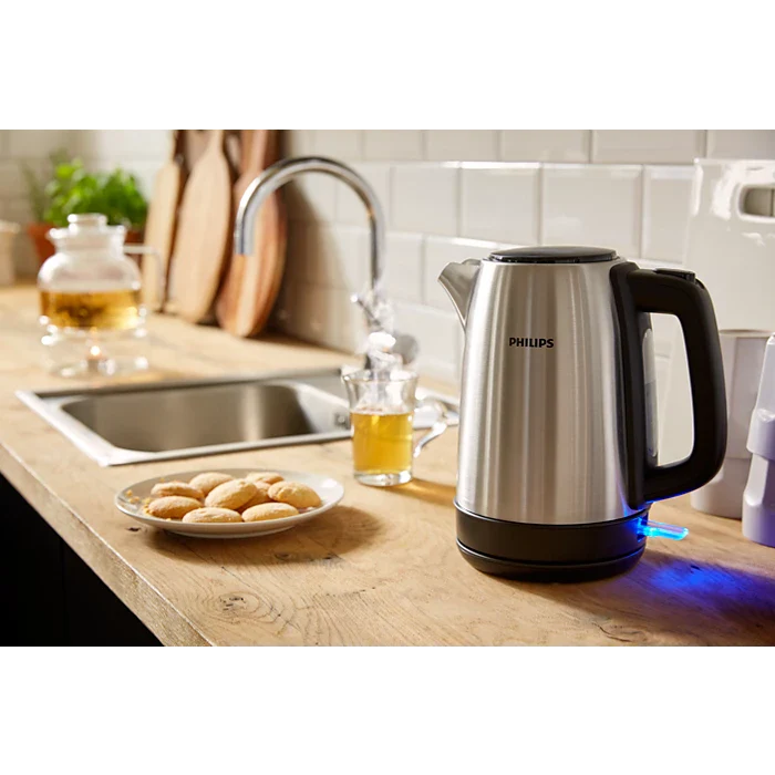 Philips Daily Collection Metal Kettle – HD9350/92 | 1.7L Stainless Steel Fast-Boil Electric Kettle - Image 4