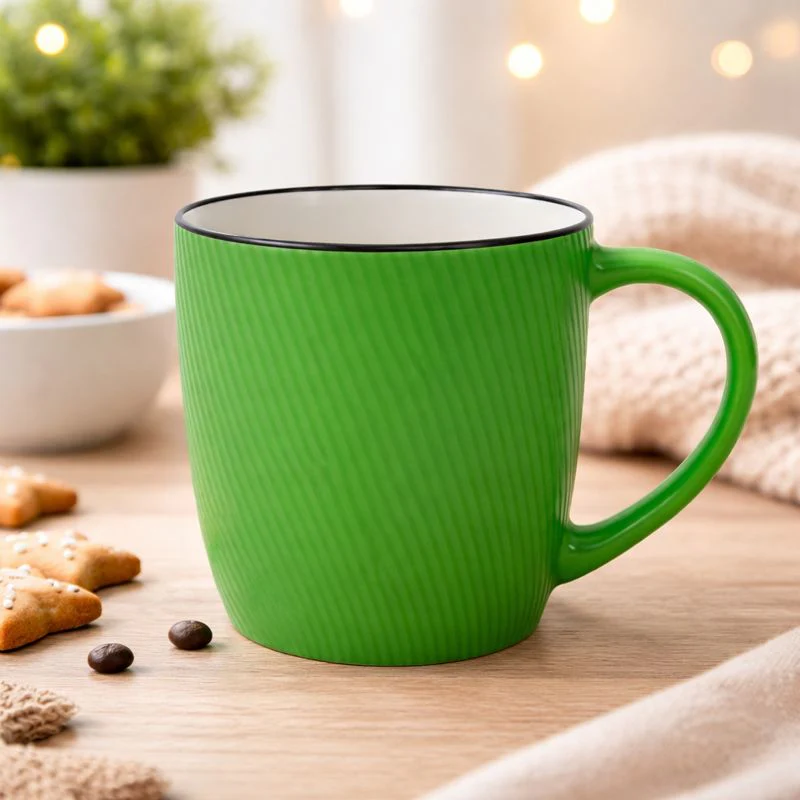 Textured Gloss Ceramic Mug – Modern Coffee & Tea Cup in Green